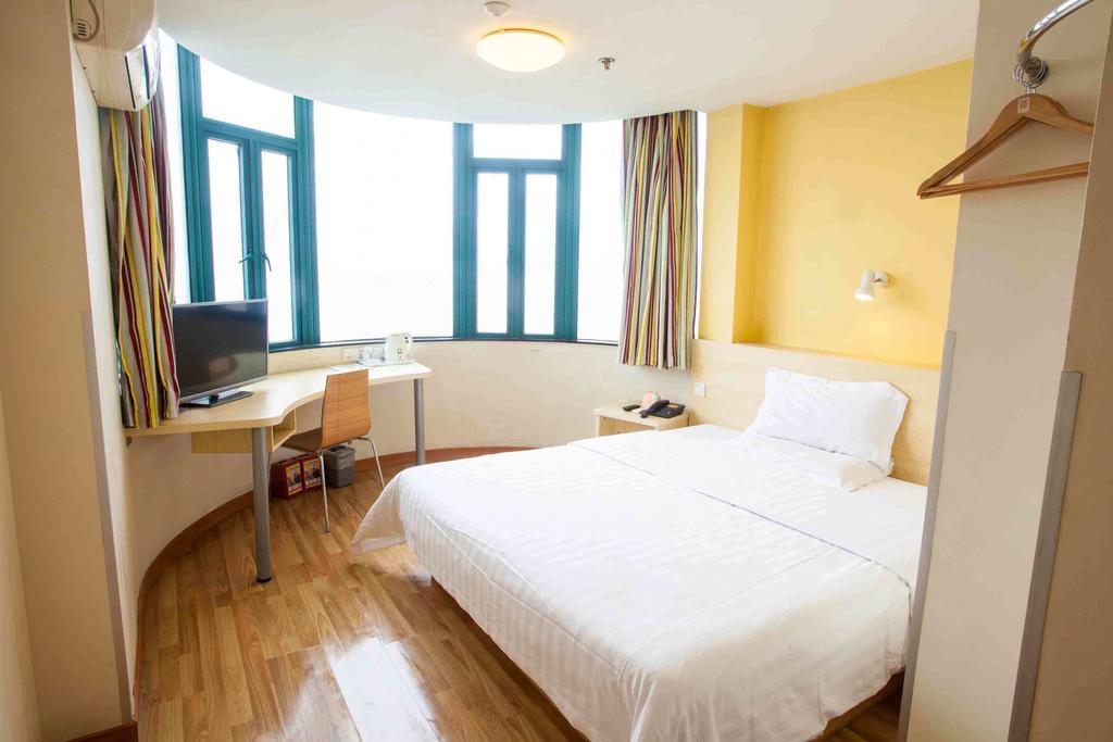 7Days Inn Shantou Municipal Government Rum bild